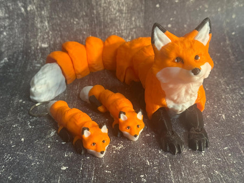 3D Printed Articulated Red Fox with Cubs: Poseable PLA Decor by Pencil Short Designs LLC