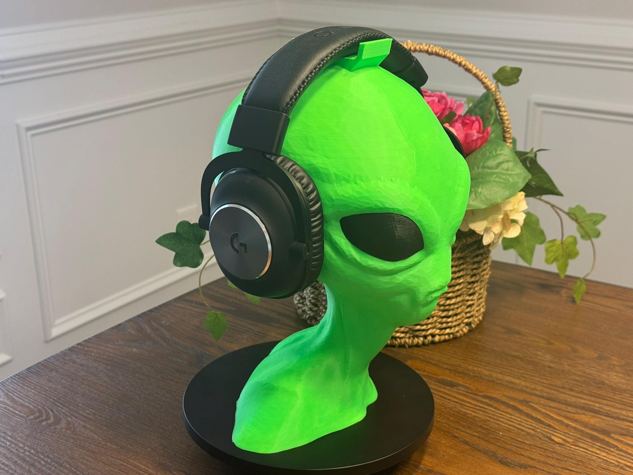 3D Printed Alien Headset Stand: Neon Green PLA Bioplastic by Pencil Short Designs LLC