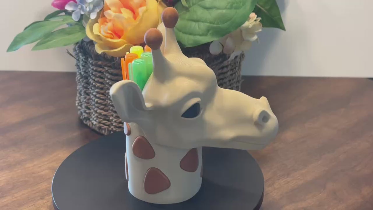 3D Printed Giraffe Pen/Pencil Holder